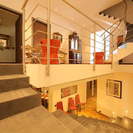 לינה וארוחת בוקר Kalos Relais 4*