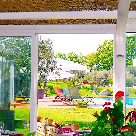 Bed & Breakfast Kalos Relais 3*