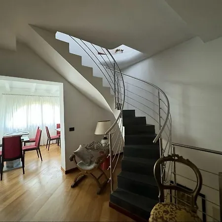 Alojamento de Acomodação e Pequeno-almoço Kalos Relais 4*
