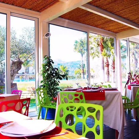 Frühstückspension Kalos Relais 4*